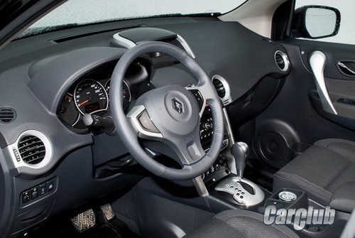 Renault Koleos. Фото с сайта carclub.ru.