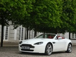Aston Martin V8 Vantage родстер