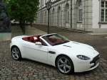 Aston Martin V8 Vantage родстер