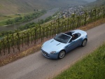 Aston Martin V8 Vantage родстер