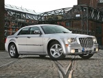 Chrysler 300C седан