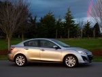 Mazda 3 седан