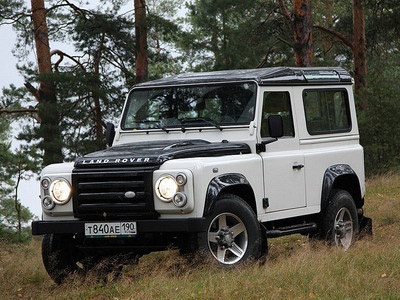Land Rover Defender Ice. Фото с сайта autorating.ru Land Rover Defender Ice. Фото с сайта autorating.ru