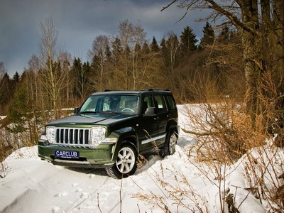 Jeep Cherokee. Фото carclub.ru Jeep Cherokee. Фото carclub.ru