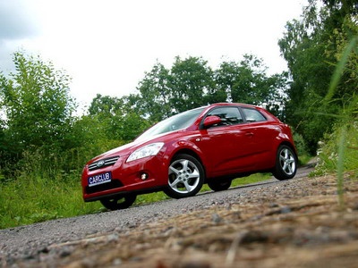 Kia pro_cee`d. Фото carclub.ru Kia pro_cee`d. Фото carclub.ru