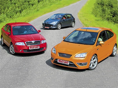 Skoda Octavia RS, Peugeot 307 Feline и Ford Focus ST. Фото с сайта whatcar.ru Skoda Octavia RS, Peugeot 307 Feline и Ford Focus ST. Фото с сайта whatcar.ru