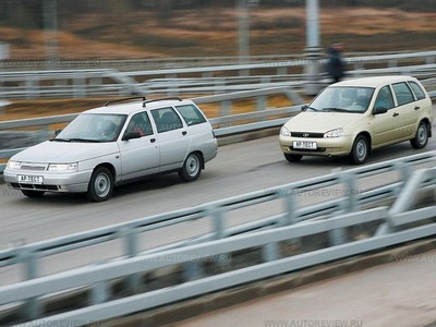 Лада 111 и Лада Калина универсал. Фото Степана Шумахера с сайта autoreview.ru. Лада 111 и Лада Калина универсал. Фото Степана Шумахера с сайта autoreview.ru.