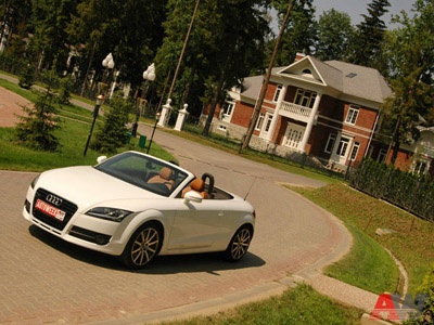 Audi TT Roadster. Фото с сайта AutoWeek.ru Audi TT Roadster. Фото с сайта AutoWeek.ru