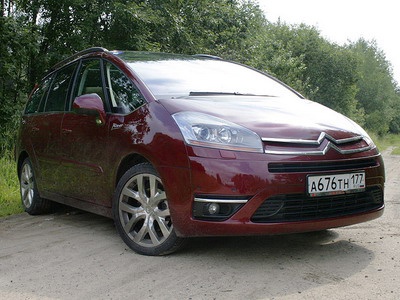 Citroen C4 Grand Picasso. Фото с сайта autonews.ru. Citroen C4 Grand Picasso. Фото с сайта autonews.ru.
