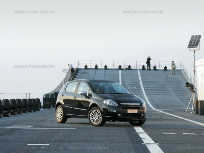 Fiat Punto Evo. Фото Олега Растегаева с сайта autoreview.ru Fiat Punto Evo. Фото Олега Растегаева с сайта autoreview.ru