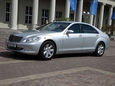 Mercedes-Benz S-Class Guard. Фото Mercedes-Benz Mercedes-Benz S-Class Guard. Фото Mercedes-Benz