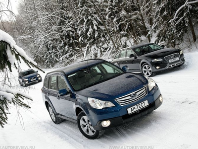 Volvo XC70, Subaru Outback и Audi A4 Allroad. Фото Степана Шумахера с сайта autoreview.ru Volvo XC70, Subaru Outback и Audi A4 Allroad. Фото Степана Шумахера с сайта autoreview.ru