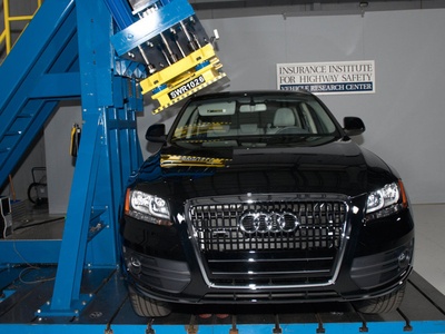 Audi Q5. Фото Insurance Institute for Highway Safety Audi Q5. Фото Insurance Institute for Highway Safety