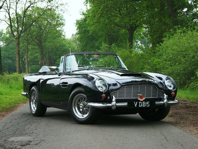 Aston Martin DB5 Vantage Convertible. Фото с сайта autoblog.com Aston Martin DB5 Vantage Convertible. Фото с сайта autoblog.com