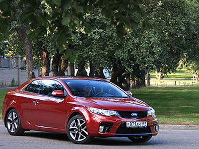 Kia Cerato Koup. Фото Ленты.ру и компании Kia Kia Cerato Koup. Фото Ленты.ру и компании Kia