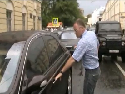 Скрин-шот видео-ролика движения "Наши" Скрин-шот видео-ролика движения "Наши"