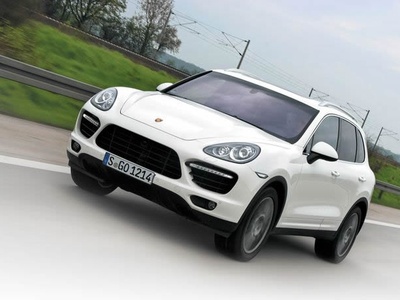 Porsche Cayenne Turbo. Фото Олега Растегаева с сайта autoreview.ru Porsche Cayenne Turbo. Фото Олега Растегаева с сайта autoreview.ru