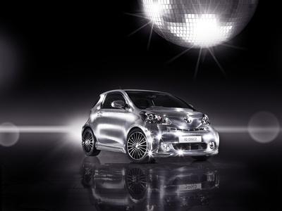 Toyota iQ Disco. Фото Toyota Toyota iQ Disco. Фото Toyota