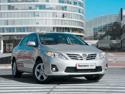 Toyota Corolla. Фото Игоря Кузнецова, 5 колесо Toyota Corolla. Фото Игоря Кузнецова, 5 колесо