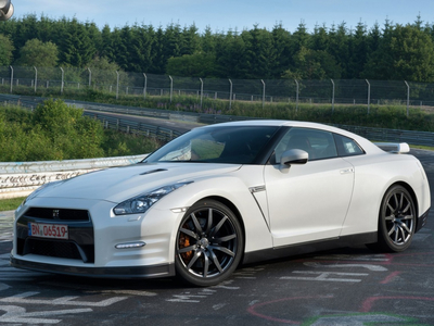 Nissan GT-R. Фото Nissan и Umbrella Auto Design Nissan GT-R. Фото Nissan и Umbrella Auto Design