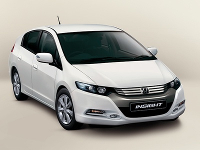 Обновленная Honda Insight. Фото Honda Обновленная Honda Insight. Фото Honda