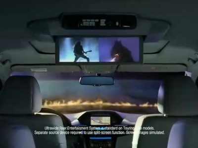 Кадр из рекламного ролика компании Honda Кадр из рекламного ролика компании Honda