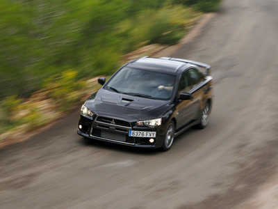 Mitsubishi Lancer Evolution X. Фото Mitsubishi Mitsubishi Lancer Evolution X. Фото Mitsubishi