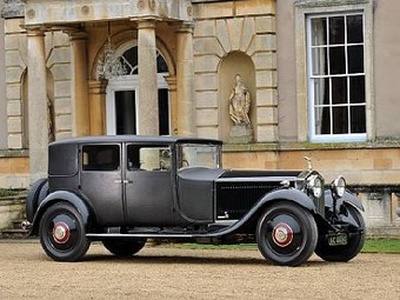 Rolls-Royce Phantom II. Фото с сайта bonhams.com Rolls-Royce Phantom II. Фото с сайта bonhams.com