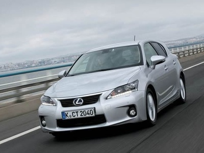 Lexus CT 200h. Фото Валерия Арутина и компании Lexus с сайта autoreview.ru Lexus CT 200h. Фото Валерия Арутина и компании Lexus с сайта autoreview.ru