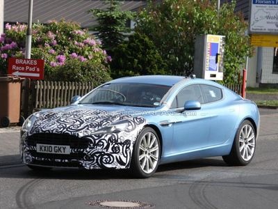 Обноыленный Aston Martin Rapide. Фото с сайта worldcarfans.com Обноыленный Aston Martin Rapide. Фото с сайта worldcarfans.com