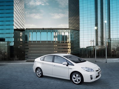 Toyota Prius. Фото Toyota Toyota Prius. Фото Toyota