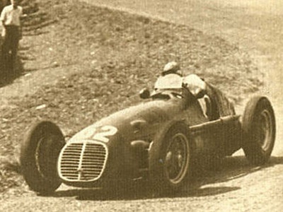Пауль Пич за рулем Maserati Tipo 4CLT на гонке в 1950 году. Фото с сайта www.maserati-alfieri.co.uk Пауль Пич за рулем Maserati Tipo 4CLT на гонке в 1950 году. Фото с сайта www.maserati-alfieri.co.uk
