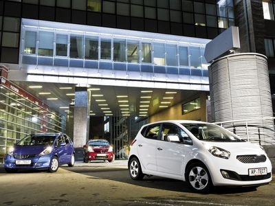 Honda Jazz, Nissan Note и Kia Venga. Фото Степана Шумахера с сайта autoreview.ru Honda Jazz, Nissan Note и Kia Venga. Фото Степана Шумахера с сайта autoreview.ru