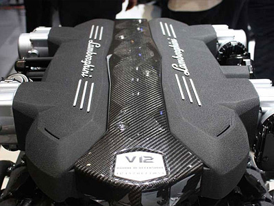 Lamborghini Aventador V12 Lamborghini Aventador V12
