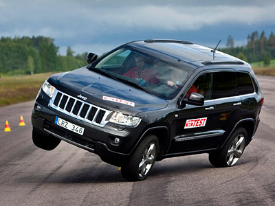 Прохождение Jeep Gran Cherokee лосиного теста Прохождение Jeep Gran Cherokee лосиного теста