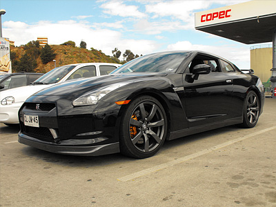 Текущее поколение Nissan GT-R Текущее поколение Nissan GT-R