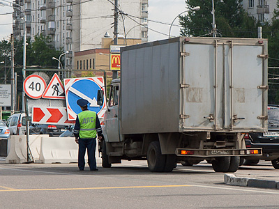 Проверка документов на въезде в Москву Проверка документов на въезде в Москву