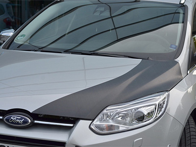 Опытный образец Ford Focus с карбоновым капотом Опытный образец Ford Focus с карбоновым капотом