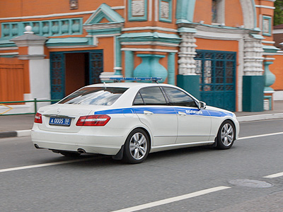 Полицейский Mercedes-Benz E-класса Полицейский Mercedes-Benz E-класса