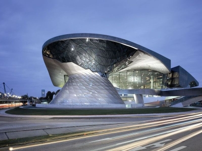 Центр BMW Welt Центр BMW Welt