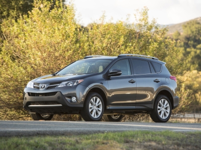 Toyota RAV4 2013 модельного года Toyota RAV4 2013 модельного года