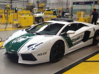 Полицейский Lamborghini Aventador Полицейский Lamborghini Aventador