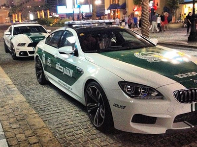 Патрульные Ford Mustang и BMW M6 дубайской полиции Патрульные Ford Mustang и BMW M6 дубайской полиции
