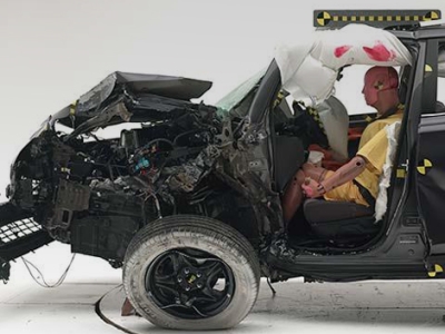 Краш-тест Toyota RAV4 Краш-тест Toyota RAV4