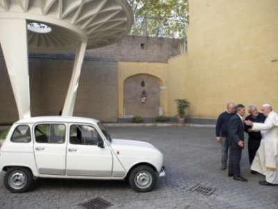 Renault 4 1984 года выпуска Renault 4 1984 года выпуска