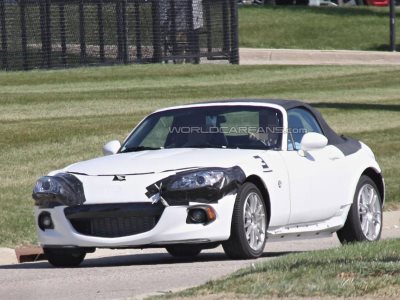 2015 Mazda MX-5 / 2016 Alfa Romeo Spider 2015 Mazda MX-5 / 2016 Alfa Romeo Spider
