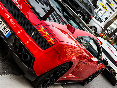 Последний выпущенный Lamborghini родстер LP 570-4 Spyder Performante Последний выпущенный Lamborghini родстер LP 570-4 Spyder Performante