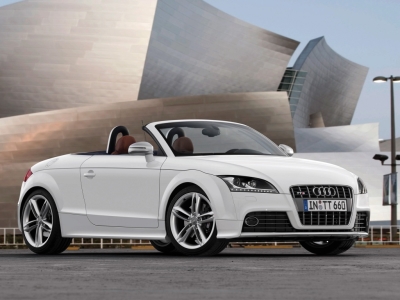 Audi TTS родстер Audi TTS родстер
