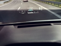 10-дюймовый проекционный дисплей (HUD) 10-дюймовый проекционный дисплей (HUD)