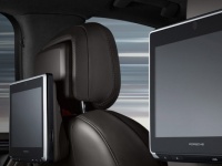 Мультимедийная система Porsche Rear Seat Entertainment Plus Мультимедийная система Porsche Rear Seat Entertainment Plus